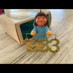 Hallmark collectible ornament 1983 Angel messenger